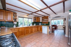 Kitchen- click for photo gallery